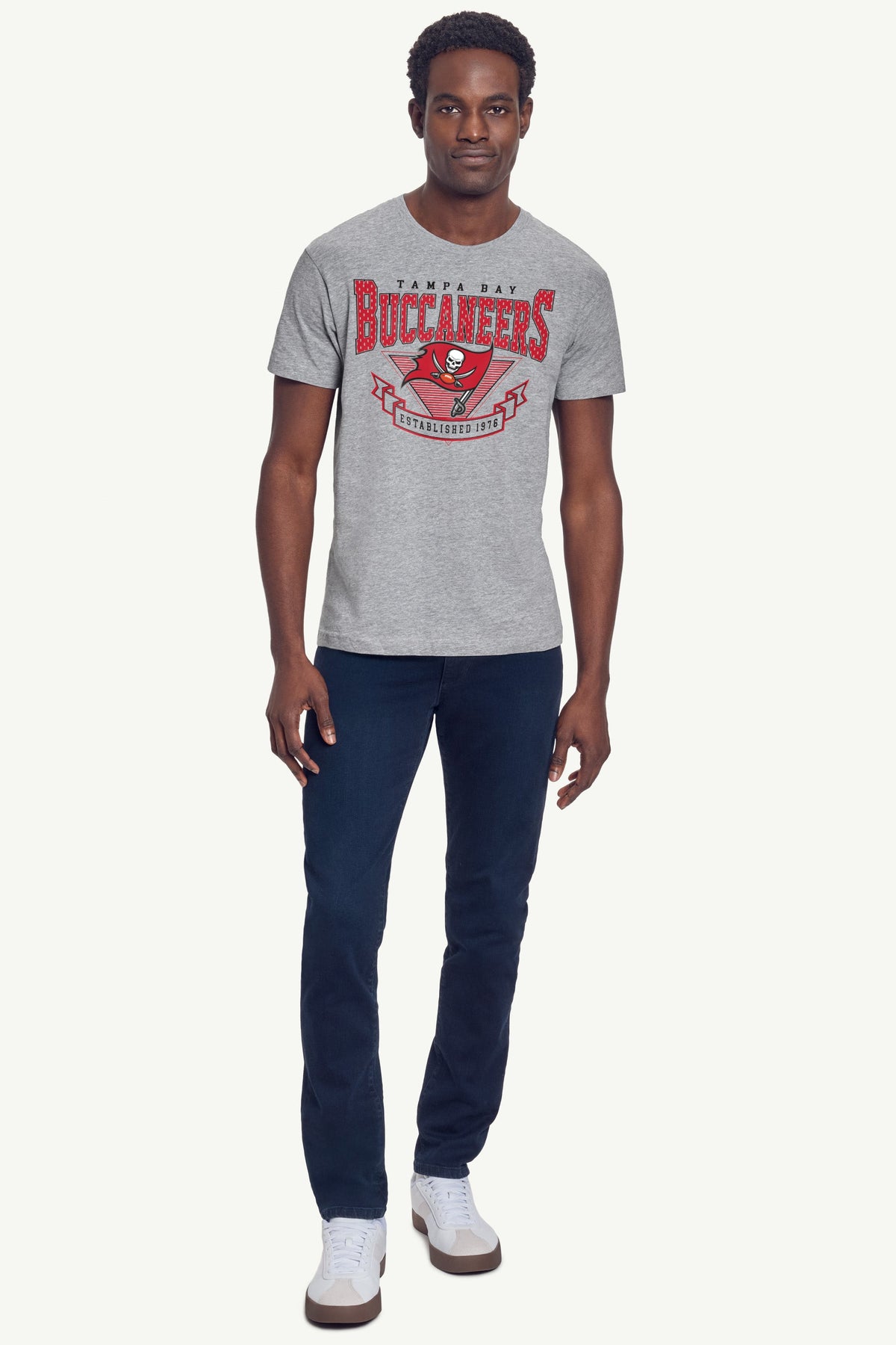 Starter Everyday / MENS TAMPA BAY BUCCANEERS 80's INSPIRED T SHIRT