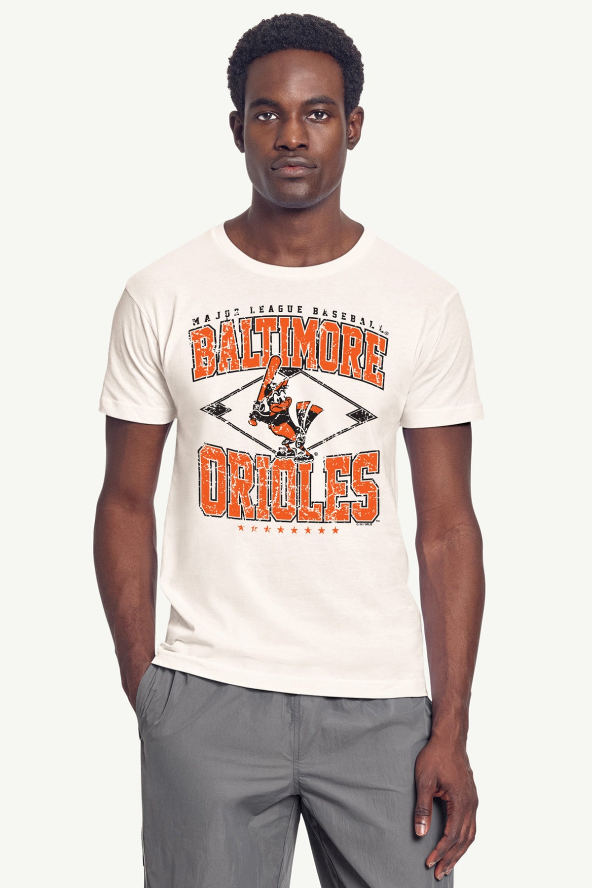 Starter Featured / MENS BALTIMORE ORIOLES DISTRESSED COOPERSTOWN DIAMOND SHORT SLEEVE T SHIRT