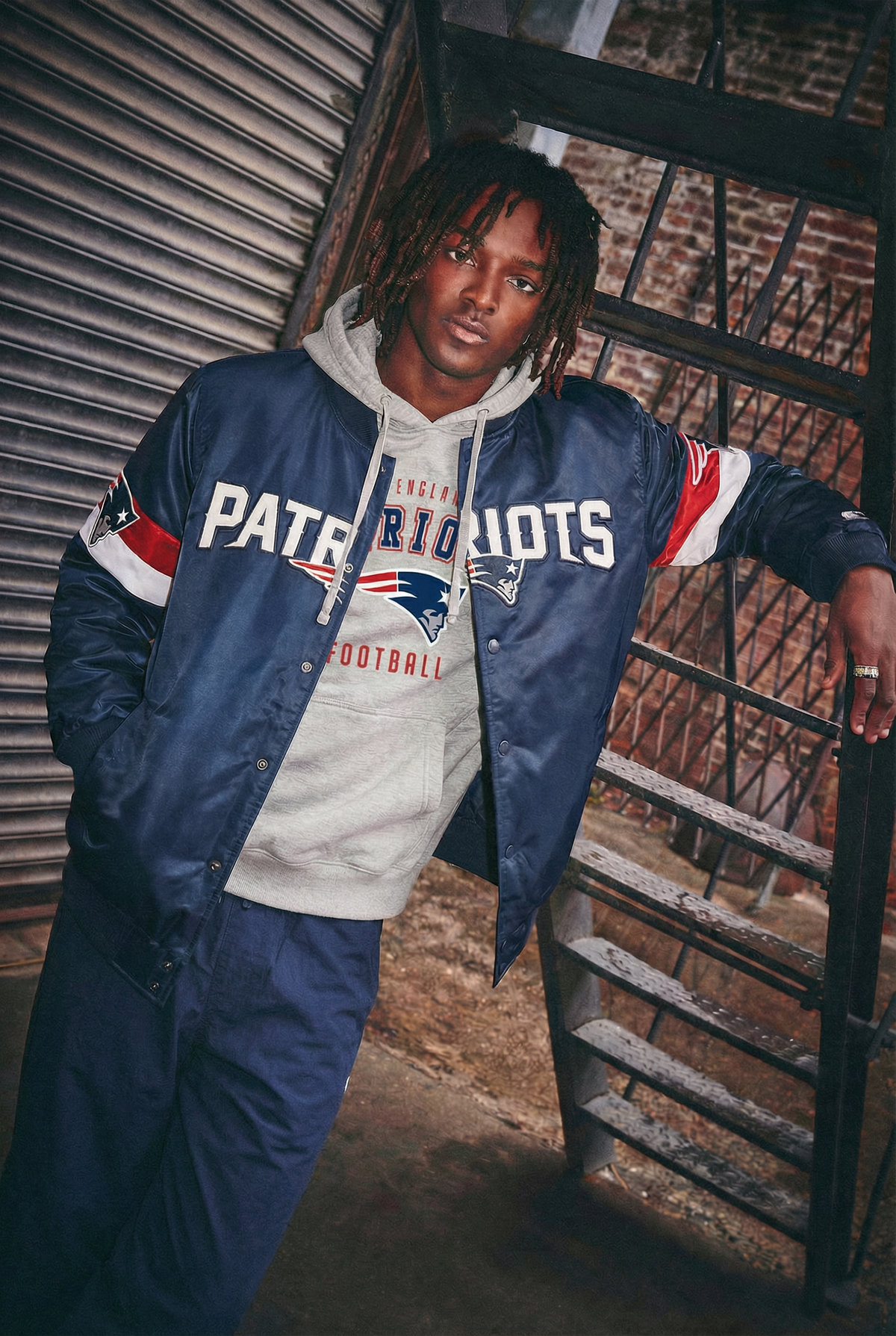 Starter New / MENS NEW ENGLAND PATRIOTS TRIPLE OPTION SATIN VARSITY JACKET